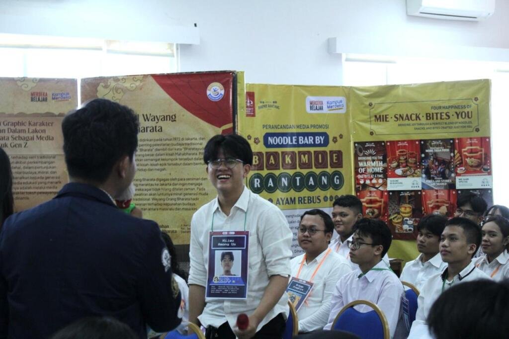 Trisakti School of Multimedia Sambut Mahasiswa Baru Melalui PROSPEK 2025 yang Adaptif dan Inovatif 50 WhatsApp Image 2025 09 12 at 11.59.23 1