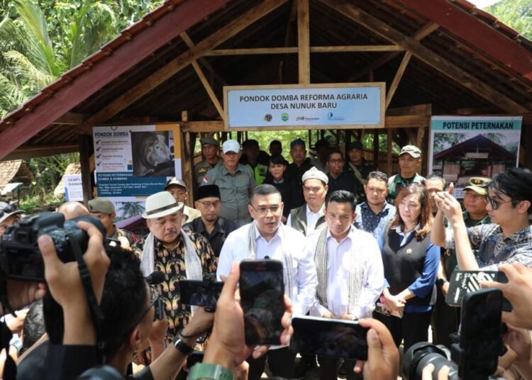 Perbanyak Cerita Sukses Reforma Agraria, Wamen Ossy Dorong Penguatan Peran Kepala Daerah dalam GTRA 46 WhatsApp Image 2025 09 17 at 14.30.49