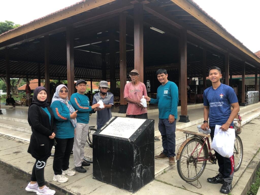 Bapas Purwokerto Gelar Bakti Sosial di Graha Abhipraya Kota Lama, Dukung Program 13 Akselerasi Menteri Imigrasi dan Pemasyarakatan 48 WhatsApp Image 2025 09 19 at 13.15.27