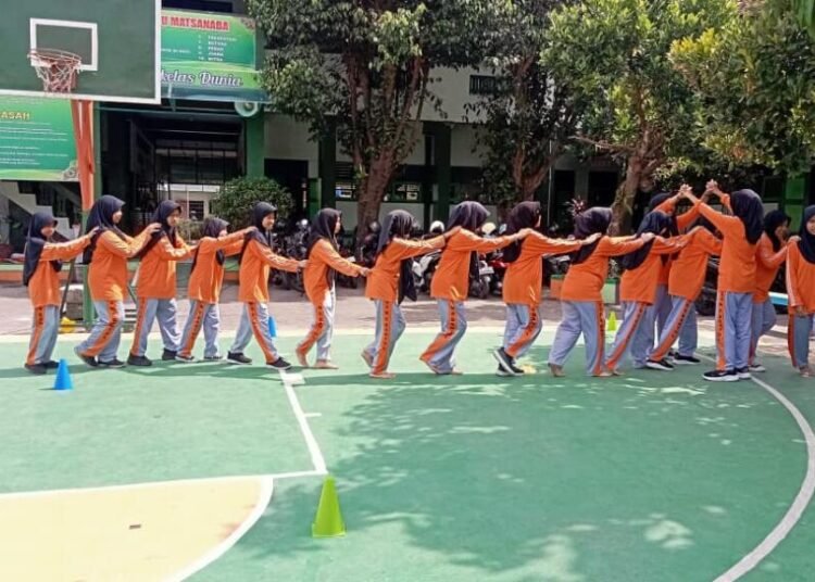 Bringing Tradition to PE: 7D Students of MTsN 6 Bantul Learn Through Gobag Sodor and Ular Naga Games 46 WhatsApp Image 2025 09 25 at 14.21.53
