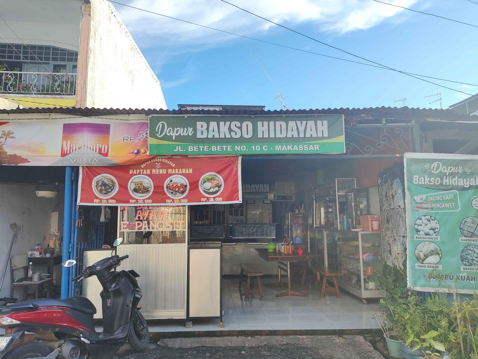 Semangat UMKM Bertahan di Tengah Tantangan Ekonomi dan Penurunan Pelanggan 47 1000315062 11zon