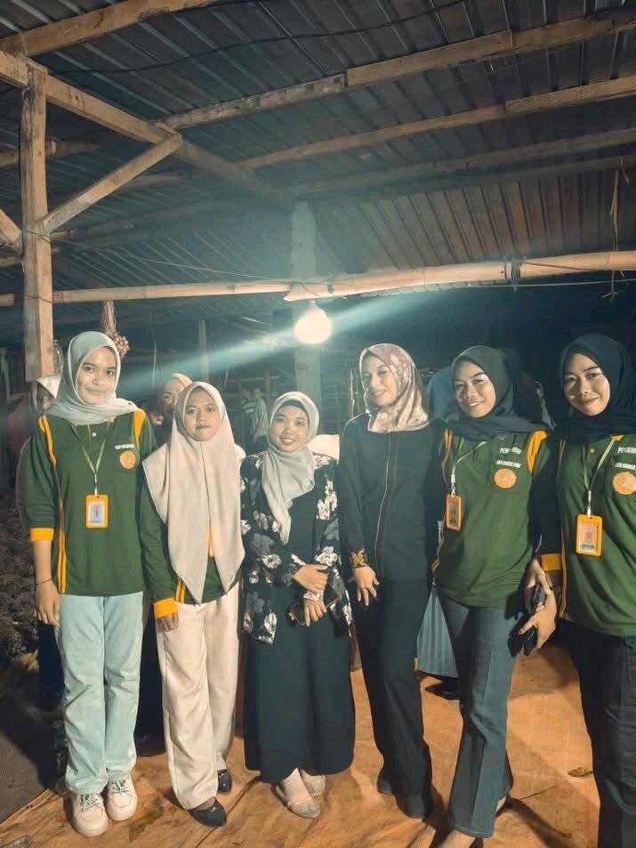 Suara Perempuan Untuk Perubahan Bersama Sekolah Perempuan dan DPD RI Ibu Mirah Midadan Fahmic 47 1761009340167