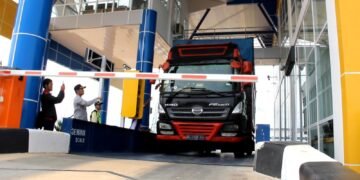palang parkir otomatis terintegrasi jembatan timbang, palang parkir otomatis, MSM Parking Group, digitalisasi timbangan sawit, jembatan timbang digital Indonesia, otomasi perkebunan kelapa sawit, palang parkir Indonesia, barrier gate Ultra Guard, PT MSM Tiga Matra Satria, teknologi otomasi industri nasional.
