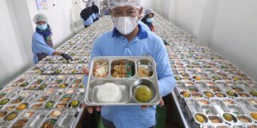 Dapur Rakyat atau Dapur Birokrasi? Kontroversi di Balik Program Makan Bergizi Gratis 28 896716 1200 1