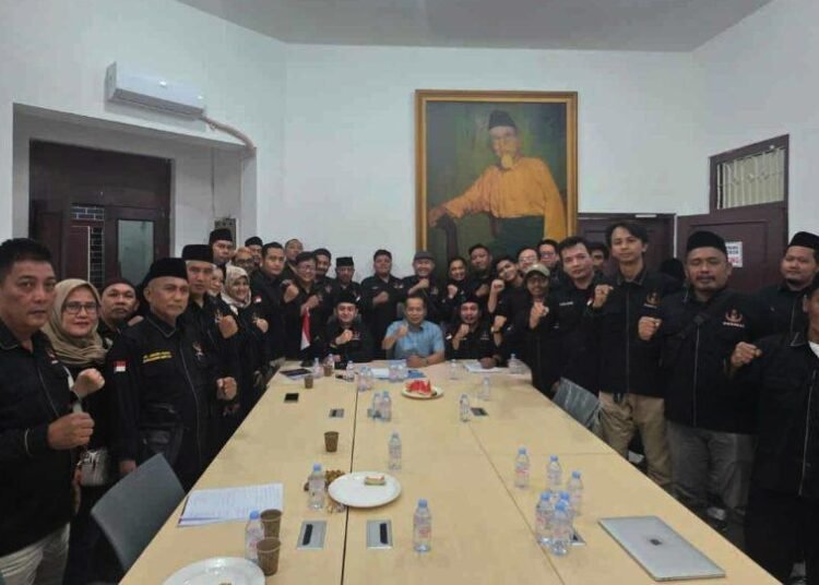 Perisai Syarikat Islam mengumumkan kesiapannya untuk memobilisasi 1.000 personel relawan dari anggotanya ke Palestina. (Dok. Istimewa)