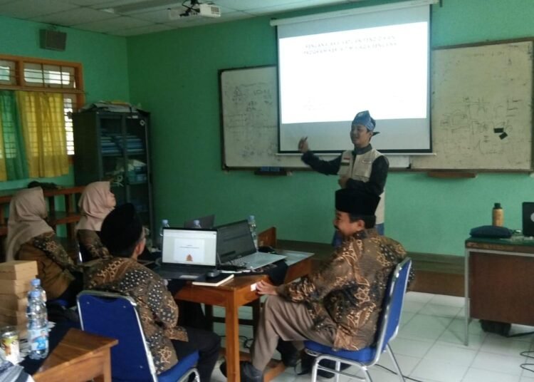 Guru MTsN 6 Bantul Antusias Ikuti Bimtek SPAB Hari Kedua 46 MTsN 6 Bantul