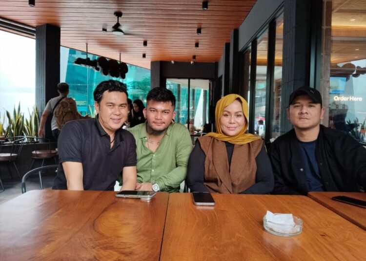 Trio Lebay Bersama Mak Vera