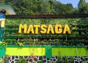 Mahasiswa PLP Integratif 14 Wujudkan Kreativitas Hijau Lewat Vertikal Garden di MTsN 3 Kota Cilegon 48 Vertikal Garden