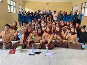 Dosen UNPAM Bangun Literasi Keuangan Syariah di Era Digital bagi Siswa SMK Negeri 7 Kota Serang 48 IMG 20251017 WA0024 1