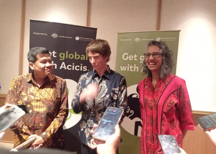 Wakil Duta Besar Australia Gita Kamath dalam sesi wawancara di Royal Ambarukmo Yogyakarta (Foto Yusuf)