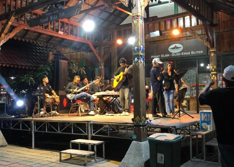 sumber-pendopo Ageng blitar