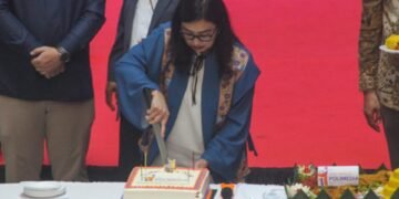 Aulia Tusyadiah - Kue dan Nasi Tumpeng Sebagai Simbol Acara Dies Natalis Polimedia.