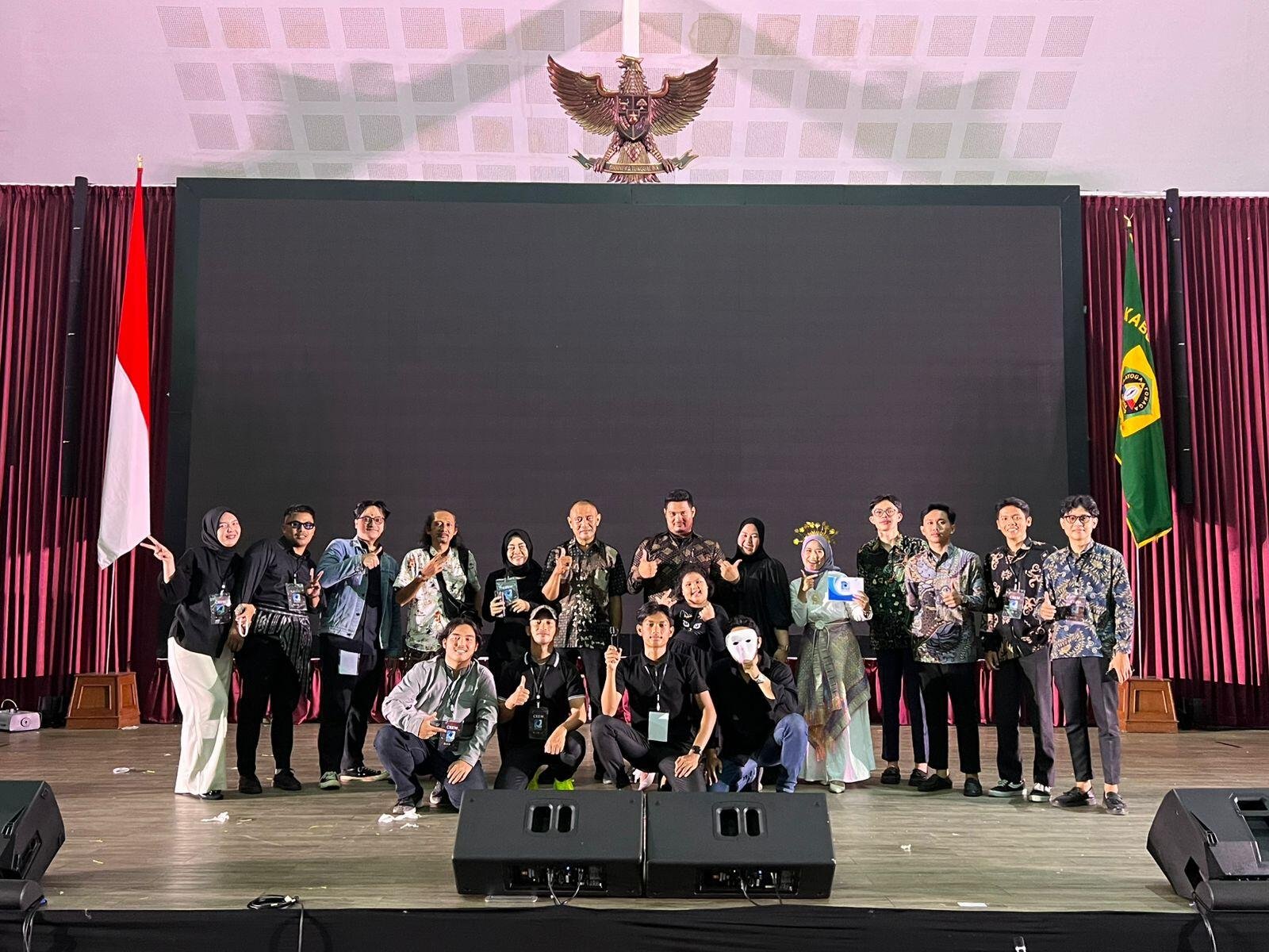 Menyaksikan Pentas Teater Matahari Malam 47 IMG 20251025 WA0036