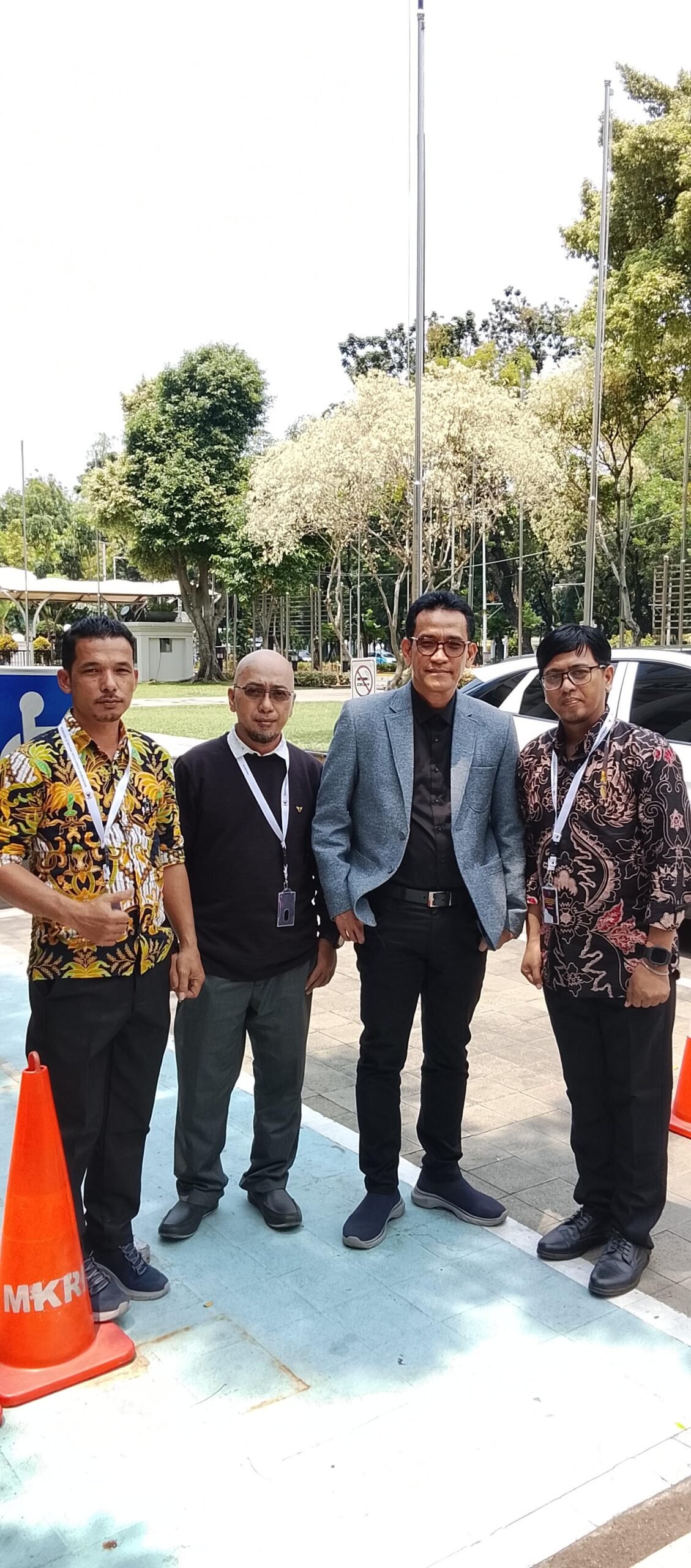 Foto bersama Prof.Dr. Rafly Harun
