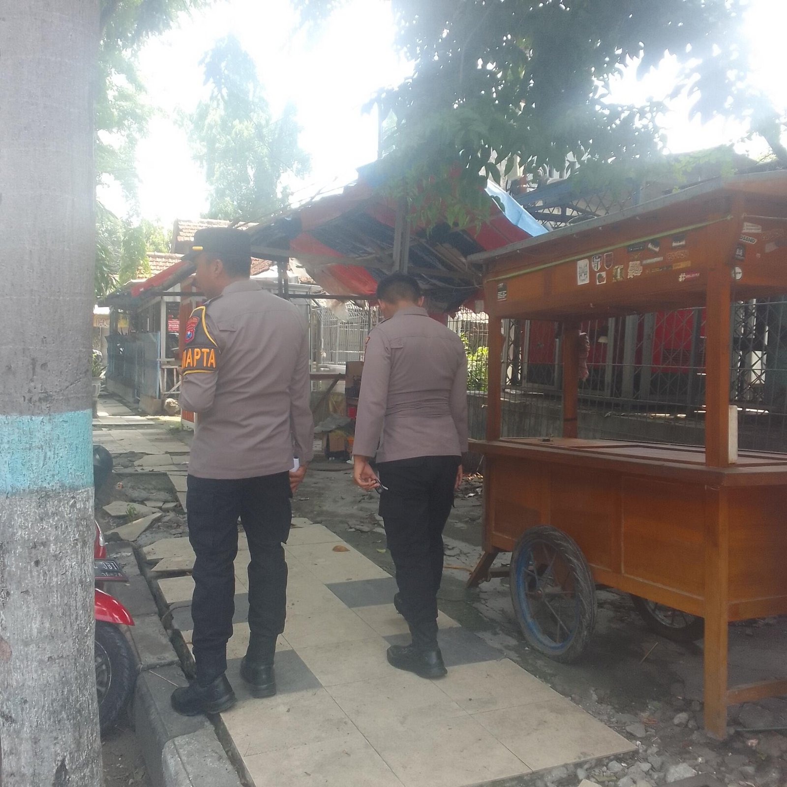 Pamapta Polres Lamongan Benar Benar Bergerak Cepat Tangani Sengketa Lahan Usaha di Jalan Dr. Wahidin 47 Pamapta Polres Lamongan