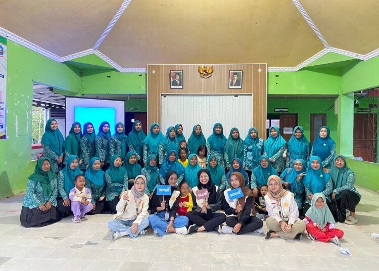 Cegah penipuan online, Mahasiswa KKN-T Unesa gelar edukasi seru untuk ibu-ibu PKK Durikulon 46 penipuan