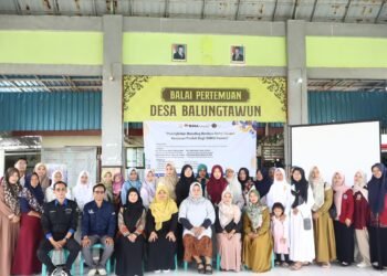 Akselerasi Ekonomi Desa Stop Kemasan Kusam! Pakar Umsida dan Umla Bongkar Taktik Branding Kilat Lewat Olahan Bandeng: Kunci Peningkatan Daya Saing Ibu-Ibu UMKM Balungtawun 46 IMG 5393 min