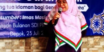 Imas Maslahul Islahiah Pembicara Seminar Parenting Gen Alpha