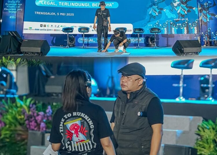 Ideunik Event Sukses Tangani Festival UMKM di Trenggalek 46 Kali ini Ideunik Event berkesempatan untuk berpartisipasi dalam manajemen acara Festival Kemudah 4