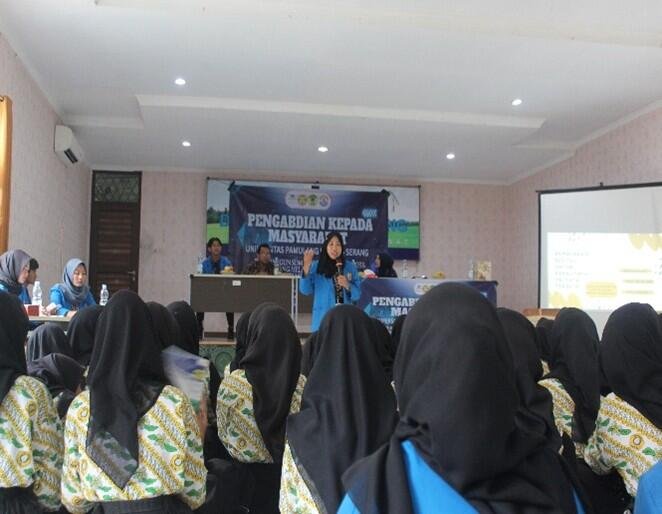 Peningkatan Literasi Keuangan Melalui Penerapan Pencatatan Keuangan Digital Berbasis Microsoft Excel Pada Siswa Wirausaha SMKN 3 Kota Serang 48 Picture1 3