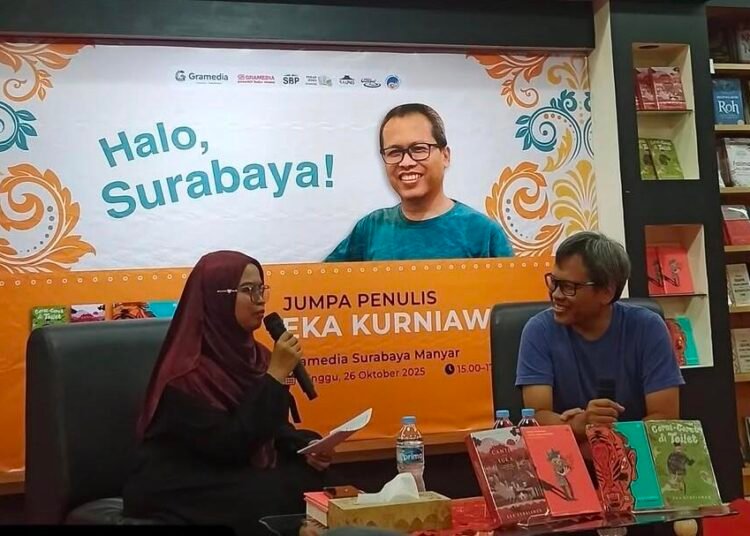 Eka Kurniawan Sapa Pembaca Surabaya: Cerita di Balik Buku dan Inspirasi Menulis 46 Eka Kurniawan