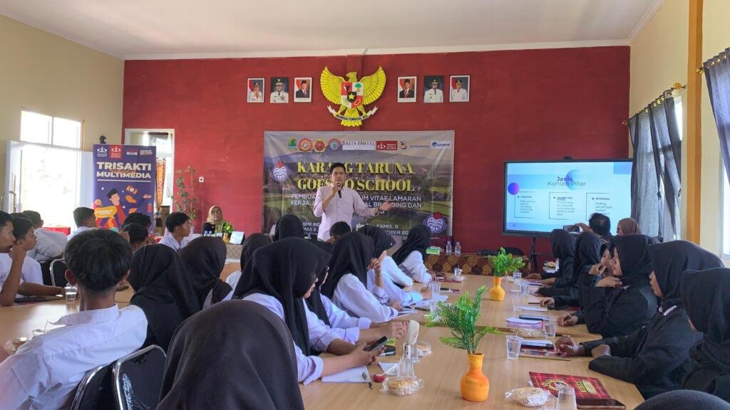 WhatsApp Image 2025 10 10 at 13.44.38