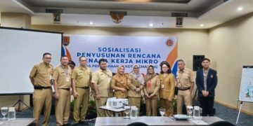 mahasiswa UPGRIS, saat melaksanakan magang di Bidang Penempatan Tenaga Kerja dan Perluasan Kesempatan Kerja, Dinas Tenaga Kerja Kota Semarang. (Dokumentasi Pribadi)