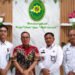 Kalapas Bengkulu, Julianto Budhi Prasetyono, bersama Ketua PN Bengkulu, Agus Hamzah, berfoto bersama usai pertemuan membahas penguatan sinergi antar lembaga.