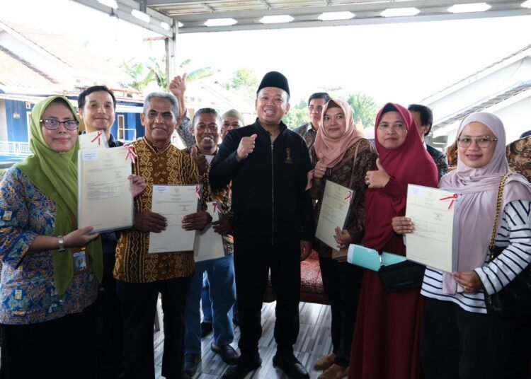 Setahun Menteri Nusron, Nilai Ekonomi Pendaftaran Tanah Capai Rp1.021 Triliun 46 Setahun Menteri Nusron, Nilai Ekonomi Pendaftaran Tanah Capai Rp1.021 Triliun
