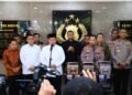 Setahun Menteri Nusron: Selesaikan 3.019 Kasus Pertanahan, Cegah Kerugian Rp9,67 Triliun 48 Setahun Menteri Nusron: Selesaikan 3.019 Kasus Pertanahan, Cegah Kerugian Rp9,67 Triliun