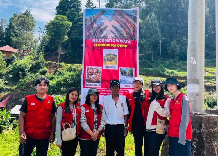 Mahasiswa KKN UNHAS Hadirkan Inovasi Digital “TWINS” dan Ajak Siswa SMPN 1 Denpina Kenali Teknologi Barcode Wisata di Lembang Ma’dong 46 WhatsApp Image 2025 10 28 at 10.16.53 105d80db