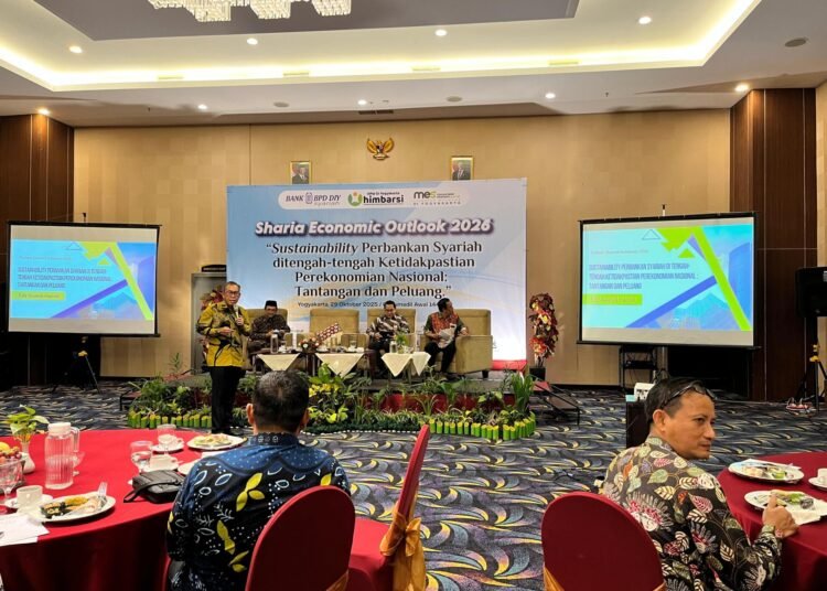 Outlook Ekonomi Syariah 2026: Menakar Kemampuan Ekonomi dan Tantangan Perbankan Syariah 46 WhatsApp Image 2025 10 29 at 10.24.04 ff2ddefa