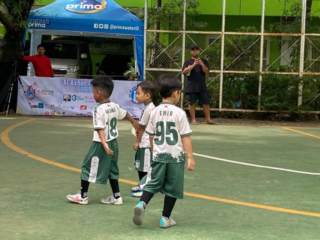 Tim Futsal TKIT Al-Fadiyah Lolos ke Semifinal Al Azhar Fest 2025 47 WhatsApp Image 2025 10 29 at 11.40.58