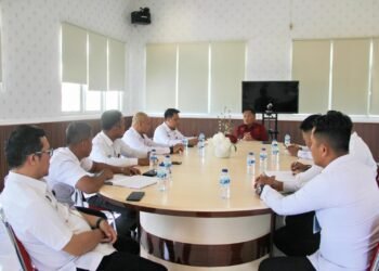 Julianto Pimpin Evaluasi Kinerja, Dorong Layanan Lapas Bengkulu Lebih Baik 46 Lapas Bengkulu, Julianto Budhi Prasetyono, Evaluasi Kinerja, Pelayanan Publik, Keamanan Lapas, Pengawasan Narkoba, Pengendalian Handphone, Pembinaan Warga Binaan, Rapat Internal, Sinergi Petugas