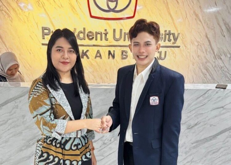 Selebritas Habib HDW Resmi Dilantik sebagai Mitra Eksternal PUMA PSDKU President University Pekanbaru, Siap Dorong Kolaborasi Kreatif dan Inspiratif 46 bf4738e1 9c98 4c32 bce4 80cff437409a