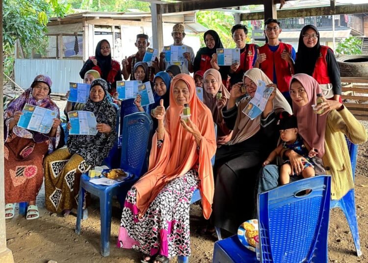 Pemanfaatan Daun Kelor oleh Mahasiswa Unhas KKN-T 114 Tematik Pemberdayaan Masyarakat di Kabupaten Sidrap 46 cover