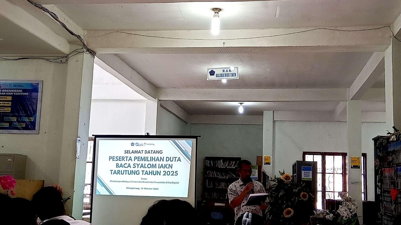 Kampus IAKN Tarutung Gelar Pemilihan Duta Baca Shalom."Membangun Budaya Literasi Dan Kreativitas Pemustaka Di Era Digital". 47 lanjut