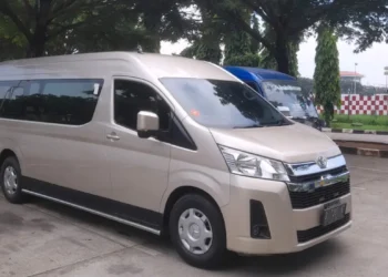 sewa hiace jakarta