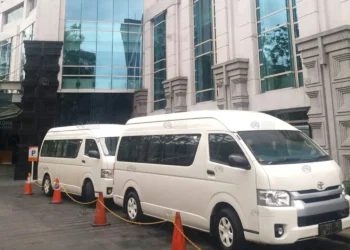 Sewa Hiace Jakarta