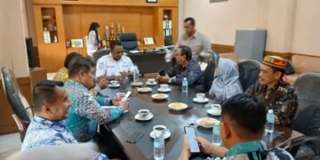 Diskusi Bersama