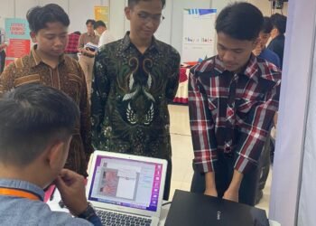 Puluhan Mahasiswa Universitas Islam Darussalam (UNIDA Gontor) Tes Minat, Bakat dan Potensi Diri Melalui Tes Primagen 47 Analisa Tes Sidik Jari