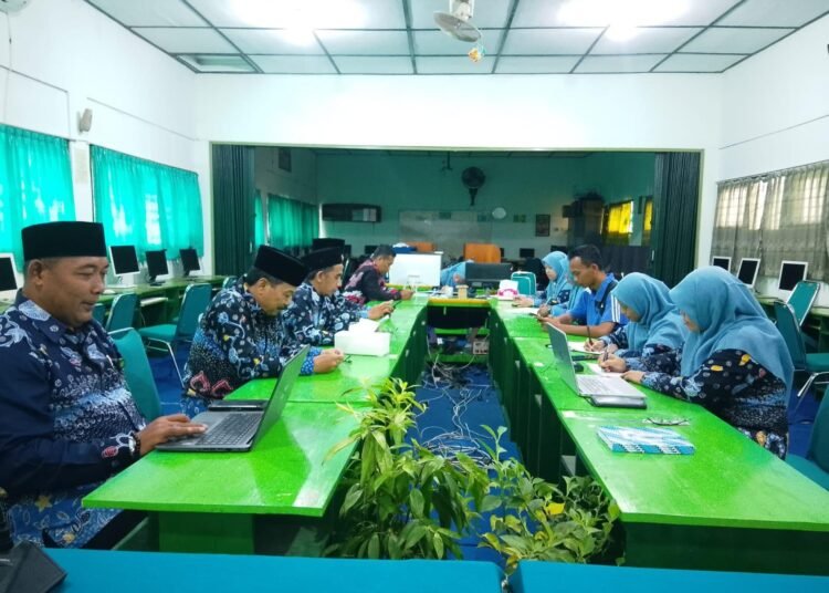Panitia Tanggap Bencana MTsN 6 Bantul Gelar Rapat Koordinasi 46 MTsN 6 Bantul