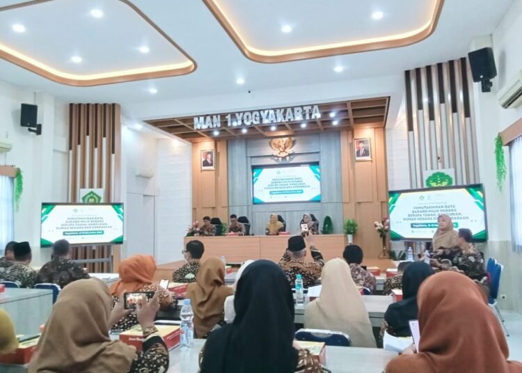 Ka TU MTs Negeri 6 Bantul Hadiri Meeting Pemutakhiran Data Barang Milik Negara(BMN) Kanwil Kemenag DIY 46 MTs Negeri 6 Bantul