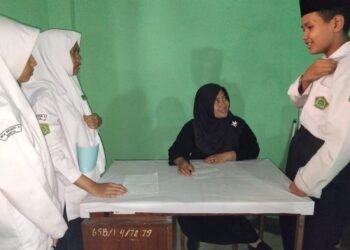 MTsN 6 Bantul Terapkan Pelatihan KBC dan Deep Learning dalam Pembelajaran Teks Prosedur 51 MTsN 6 Bantul