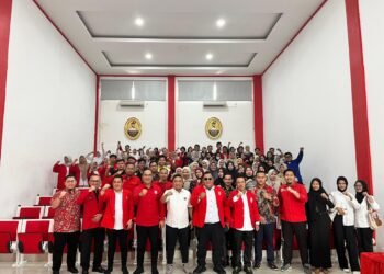 UKB Palembang Gelar Seminar Bahas Tugas dan Kewenangan DPRD dalam Menyalurkan Aspirasi Masyarakat 46 IMG 20251108 WA0030