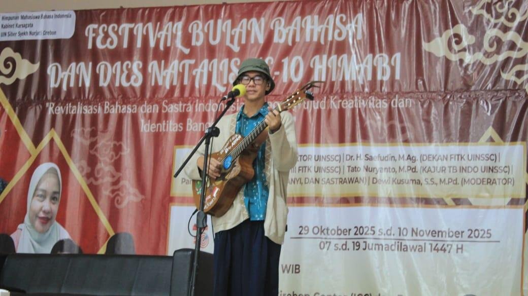 HIMABI UIN Siber Syekh Nurjati Cirebon Hadirkan Panji Sakti Bahas Musikalisasi Puisi 47 Penampilan Musikalisasi Puisi Panji Sakti