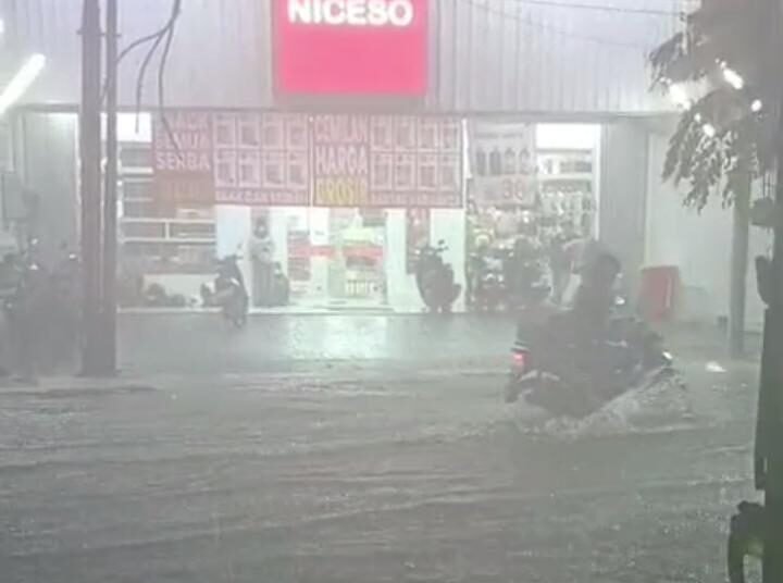 Banjir Lagi Pemkab Tidak Siap Antisipasi Saluran Air di Musim Hujan 46 IMG 20251118 WA0020