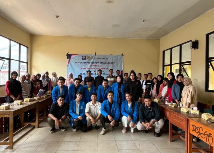Pelatihan Cybersecurity di SMKN 1 Cikarang Barat 46 IMG 20251122 WA0126