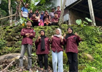 Mahasiswa PNUP Hadirkan Internet 4G ke Wilayah Blankspot di Kampung Bu’nea, Desa Bulutellue, Pangkep Melalui Inovasi Sistem DAS 47 IMG 20251123 WA0180