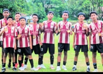 TEAM PSPN U-13 SAAT MENERIMA HADIAH JUARA 1